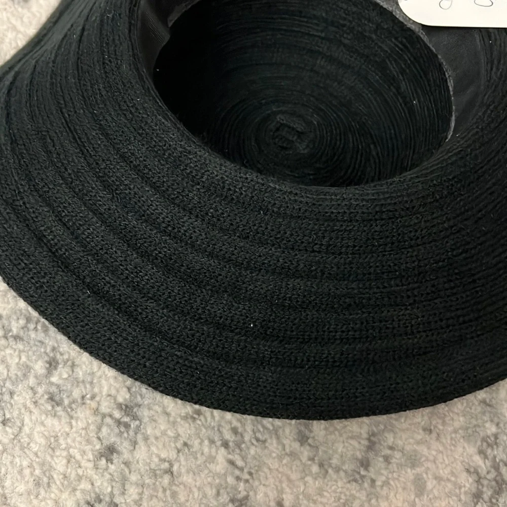 Black Hat With Gray Bow